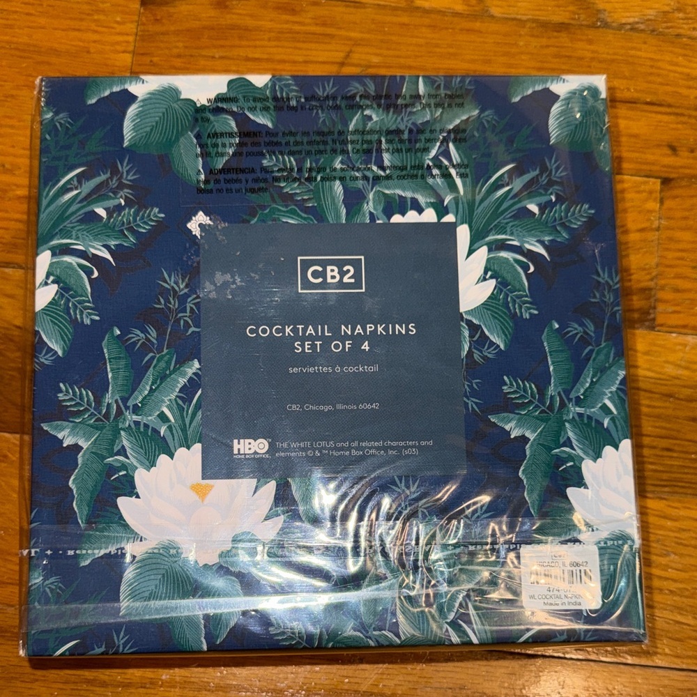 NWT EXCLUSIVE
LIMITED EDITION
Embroidered Cocktail Napkins Set 4 The White Lotus
